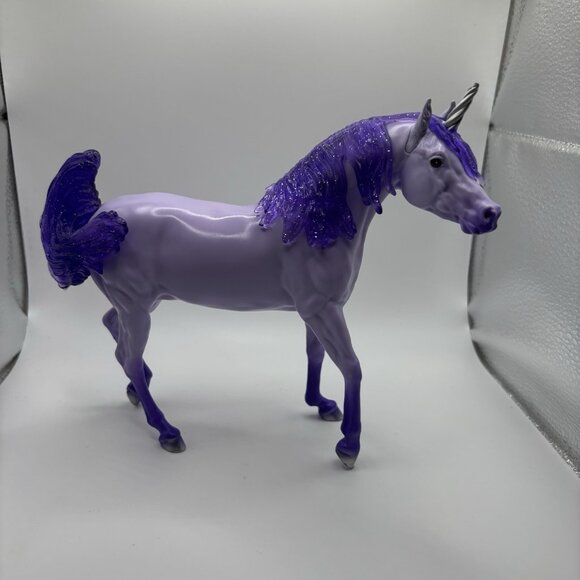 Breyer Celeste Purple Unicorn 2023 Paddock Pals Horse 6"x7" Figure - Picture 10 of 10